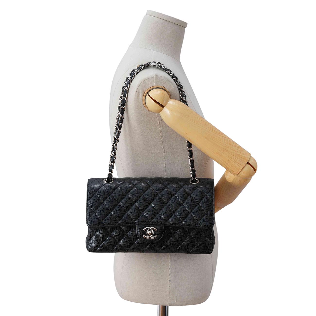 CHANEL(USED)샤넬 캐비어 클래식 미듐 플랩백