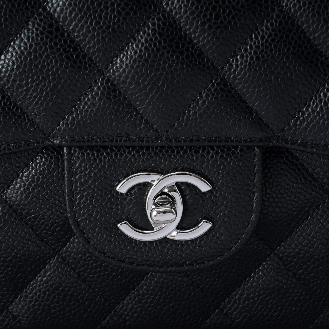 CHANEL(USED)샤넬 클래식 캐비어 라지 플랩백
