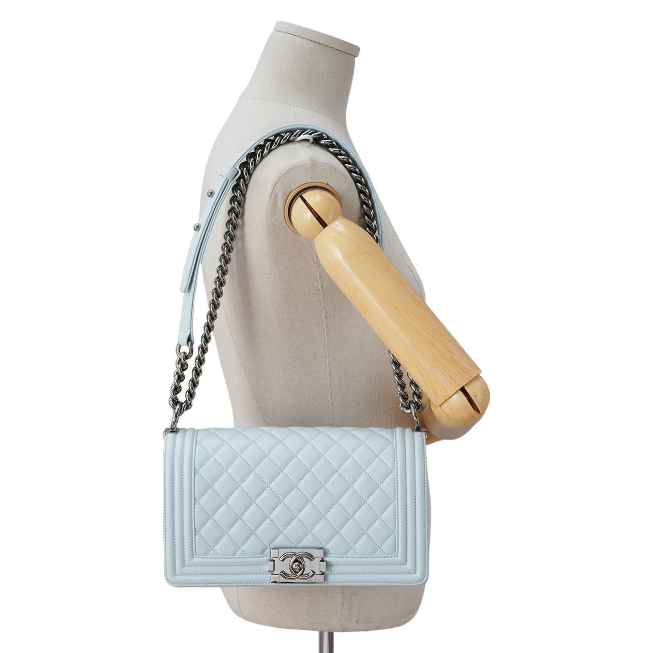 CHANEL(USED)샤넬 A67086 보이샤넬 미듐 플랩백