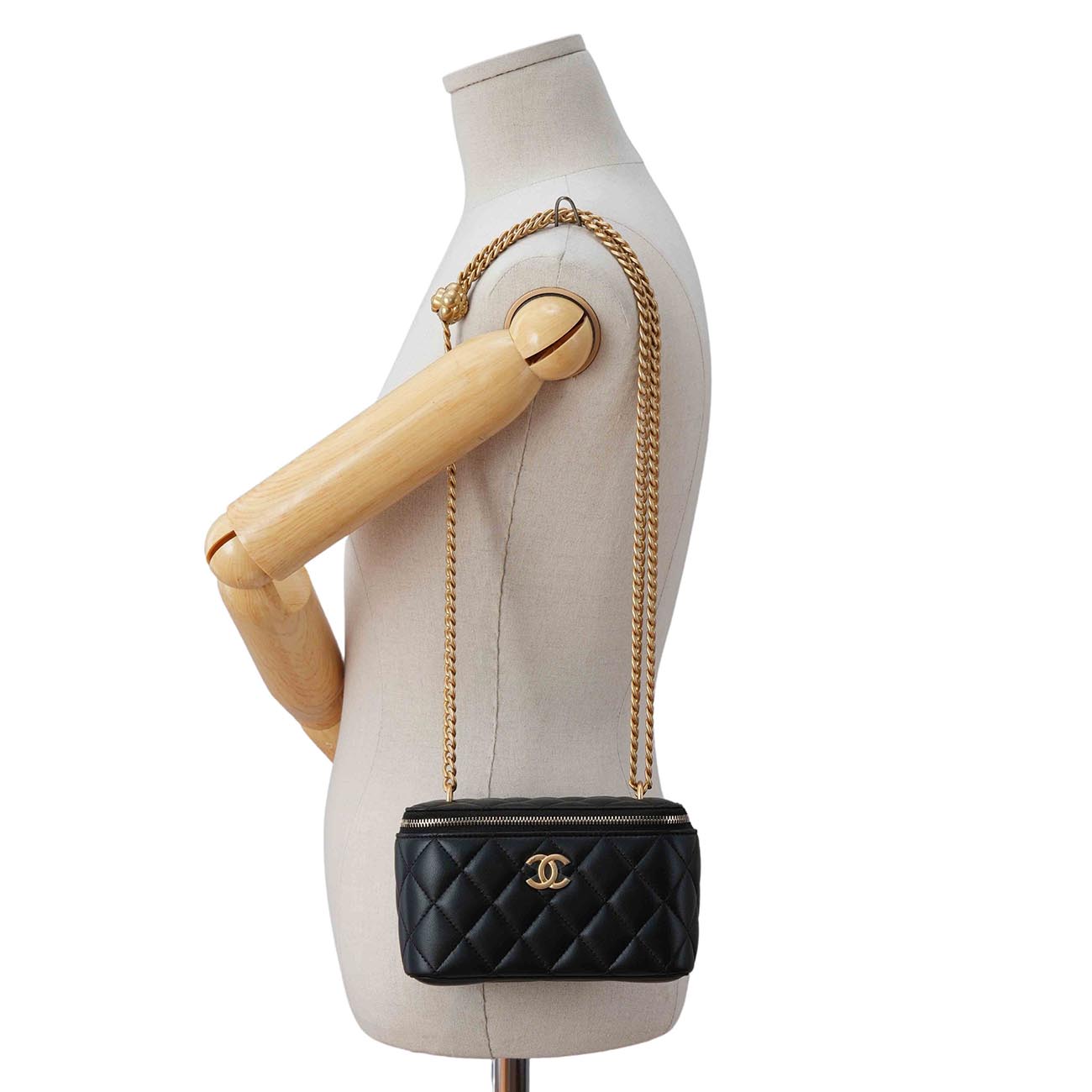 CHANEL(USED)샤넬 AP3301 직사각 골든볼 베니티 체인백