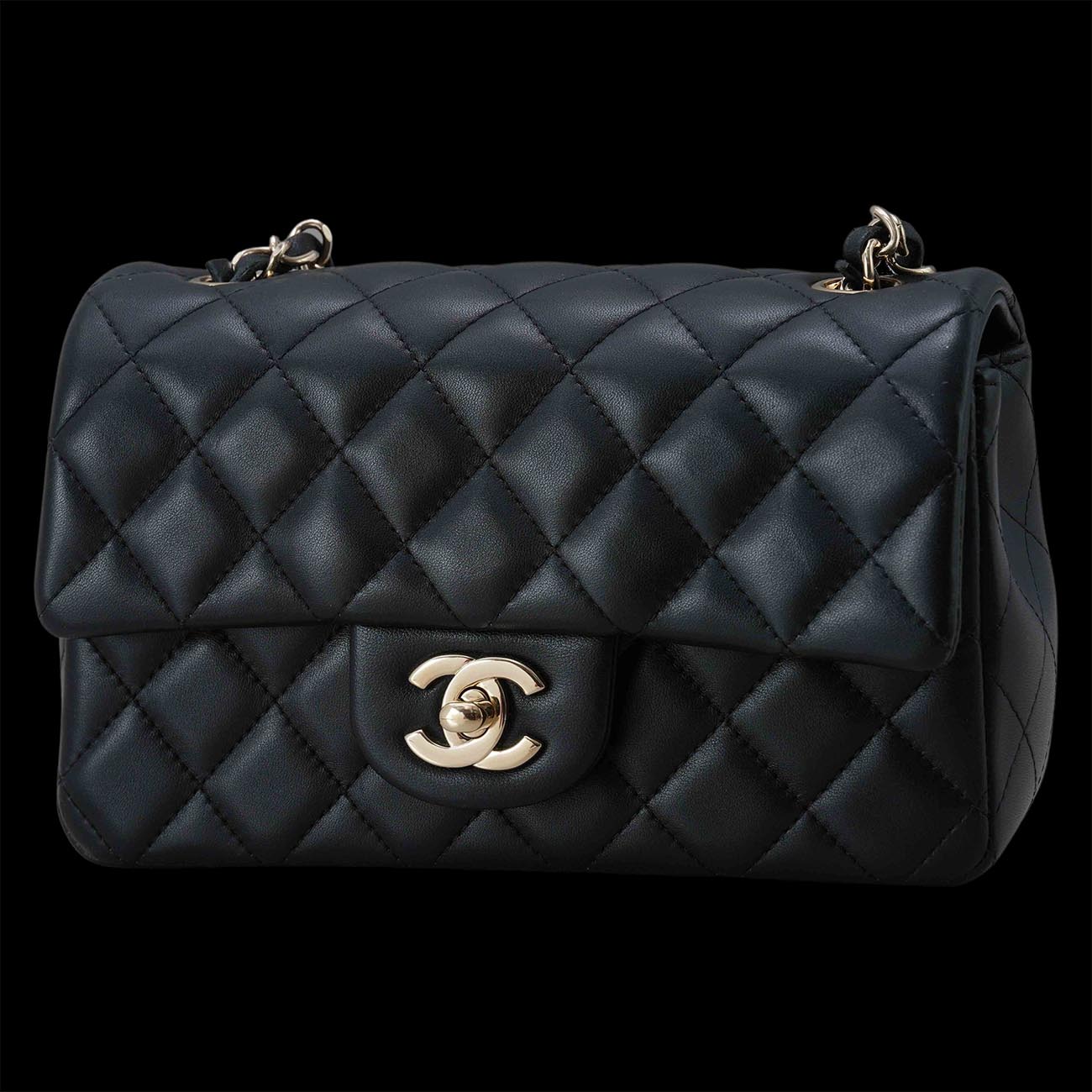 CHANEL(USED)샤넬 A69900 램스킨 뉴미니 플랩백