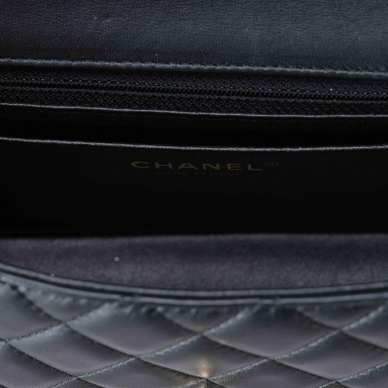 CHANEL(USED)샤넬 A69900 램스킨 뉴미니 플랩백