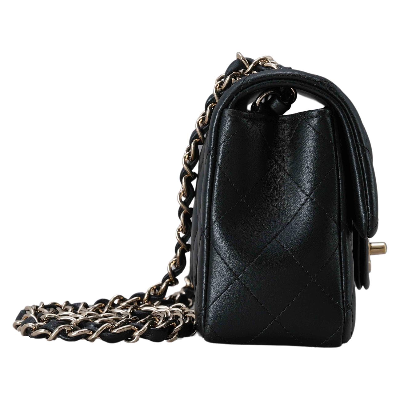 CHANEL(USED)샤넬 A69900 램스킨 뉴미니 플랩백