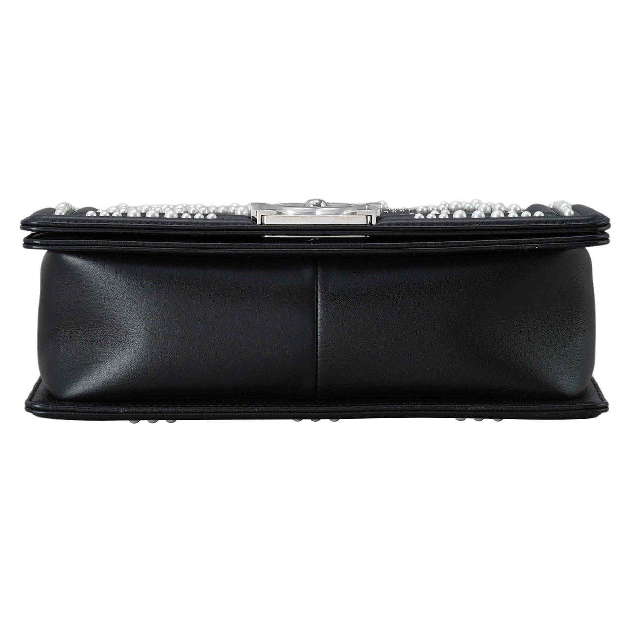 CHANEL(USED)샤넬 시즌 보이샤넬 펄 미듐 플랩백