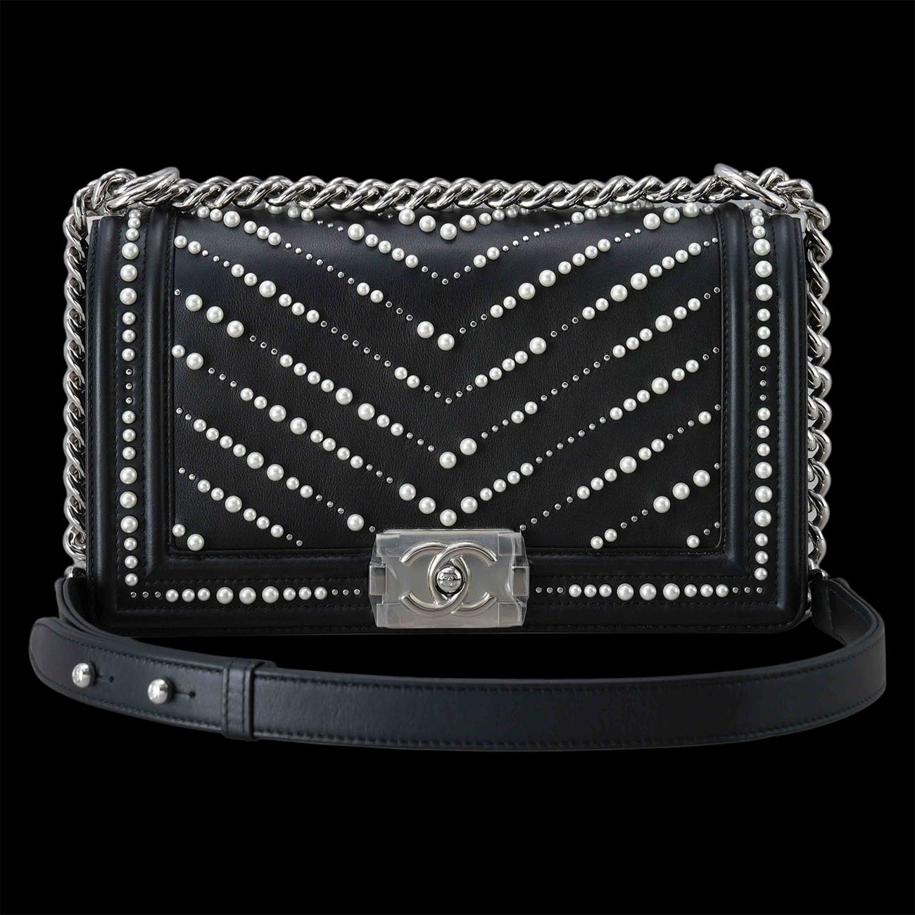 CHANEL(USED)샤넬 시즌 보이샤넬 펄 미듐 플랩백