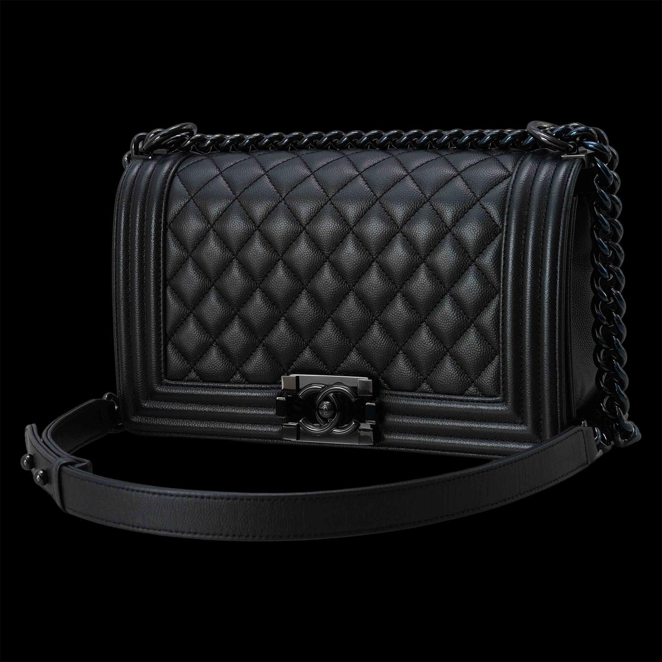 CHANEL(USED)샤넬 캐비어 보이샤넬 미듐 플랩백