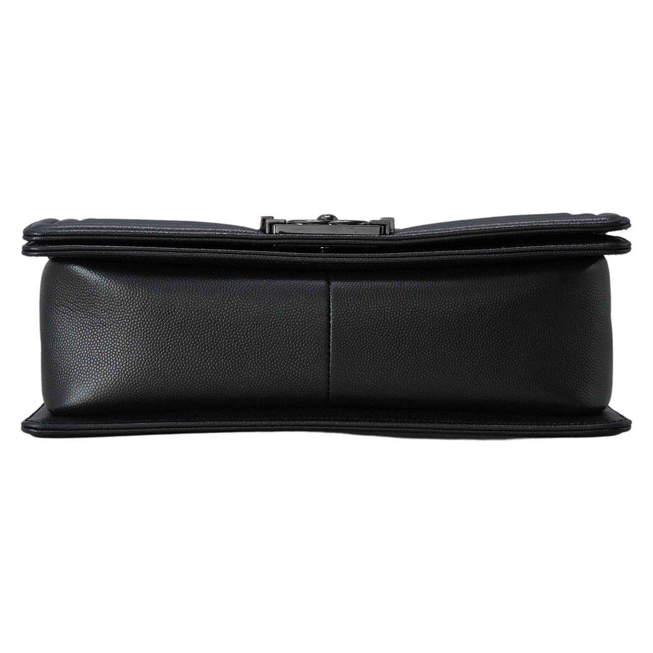 CHANEL(USED)샤넬 캐비어 보이샤넬 미듐 플랩백