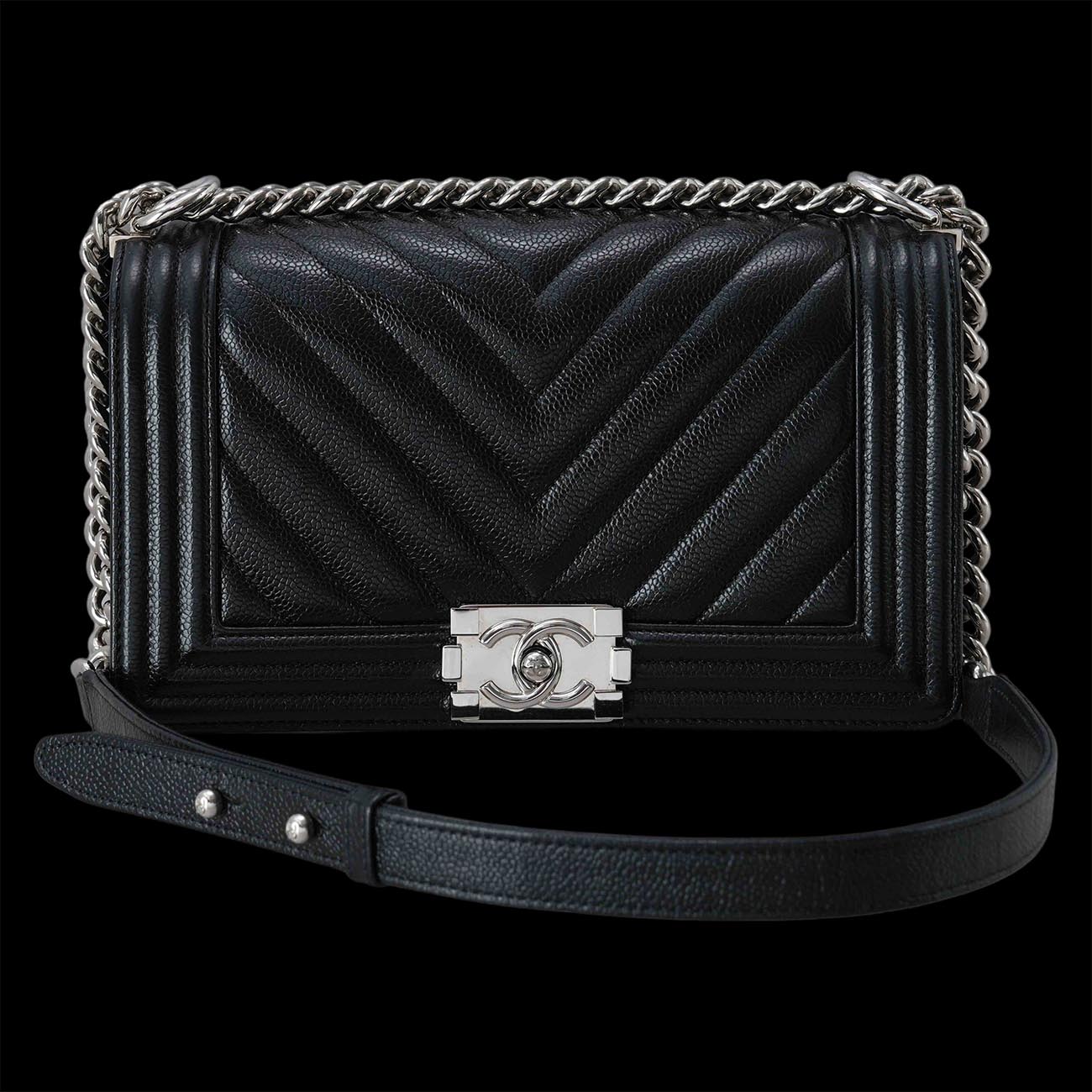 CHANEL(USED)샤넬 쉐브론 보이샤넬 미듐 플랩백