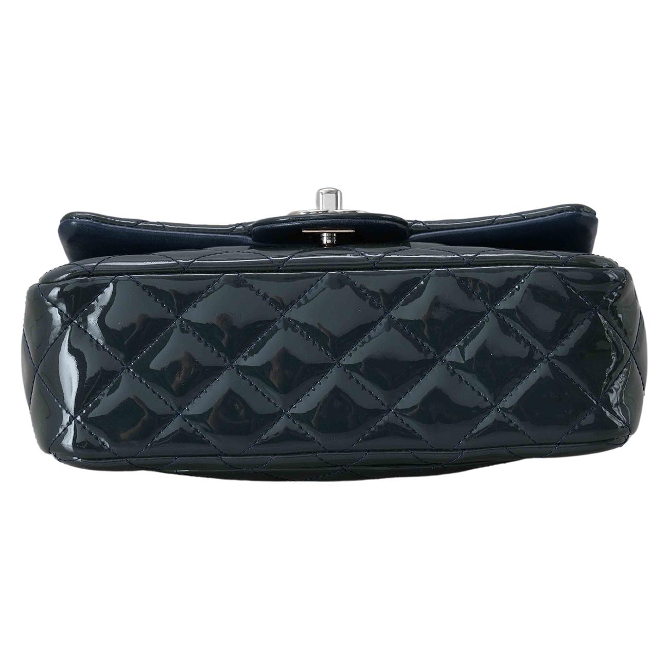 CHANEL(USED)샤넬 페이던트 클래식 뉴미니 크로스백
