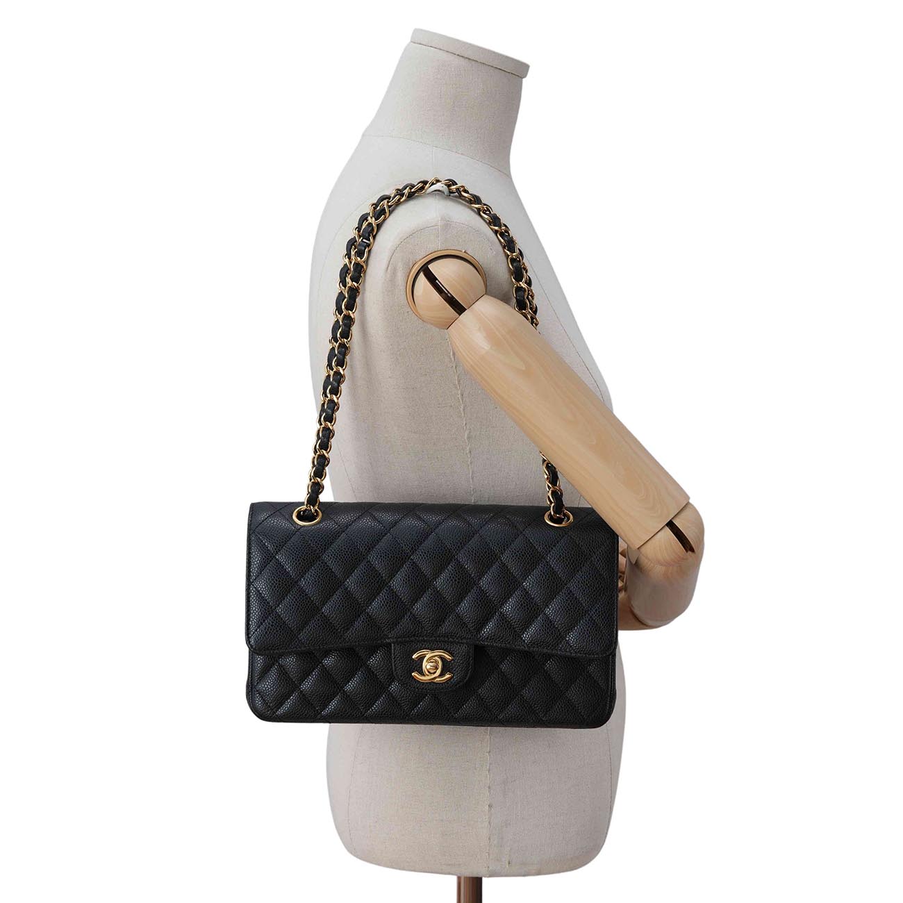 CHANEL(USED)샤넬 캐비어 클래식 미듐 플랩백