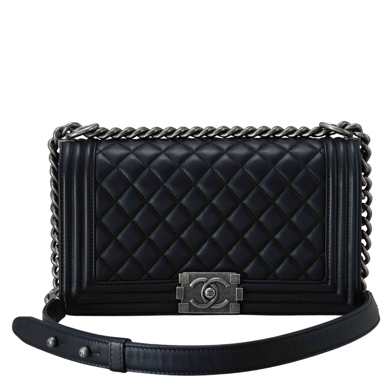 CHANEL(USED)샤넬 램스킨 보이샤넬 미듐 플랩백