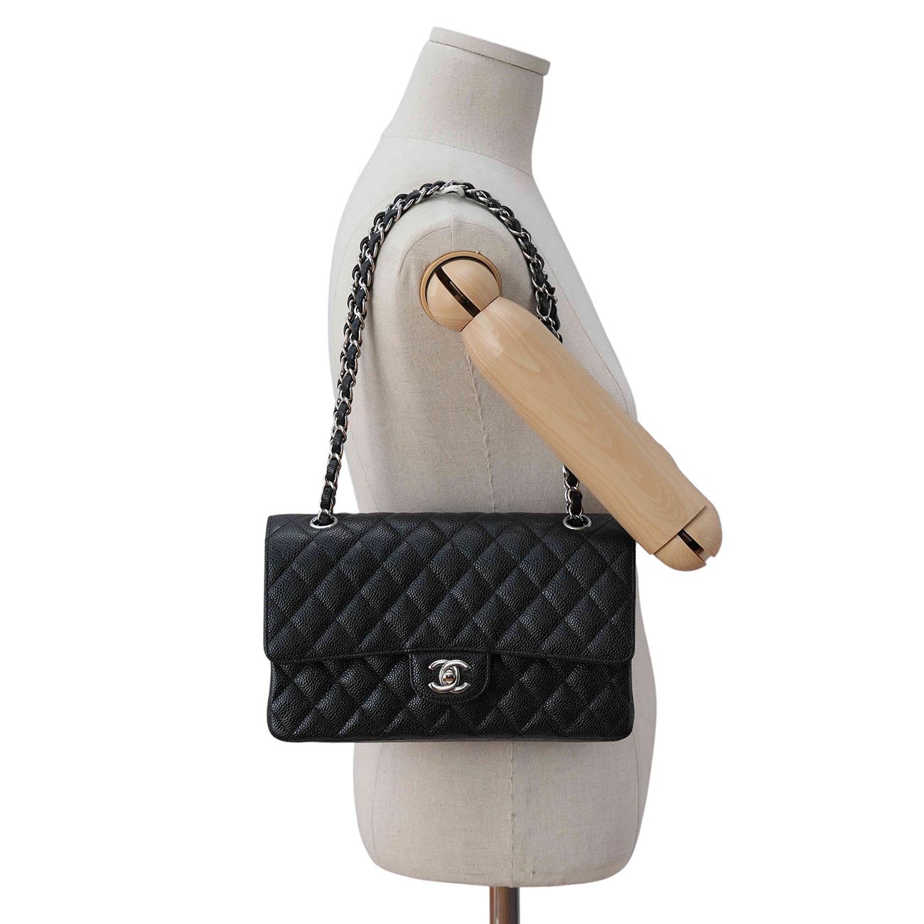 CHANEL(USED)샤넬 캐비어 클래식 미듐 플랩백