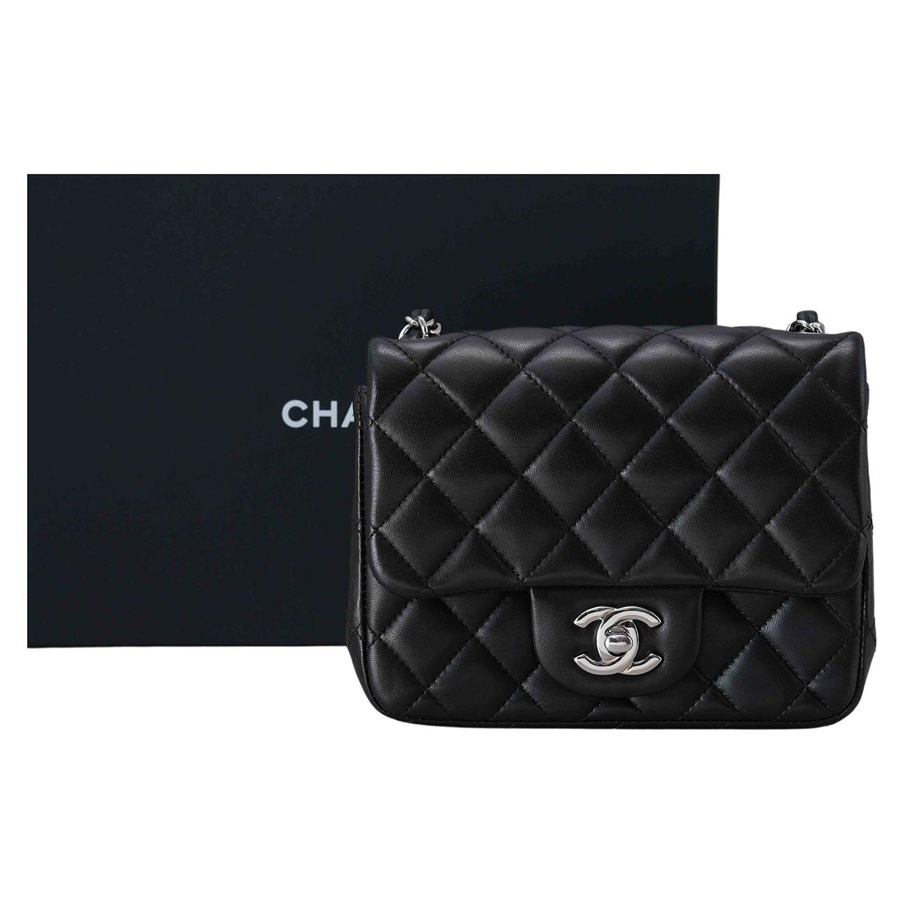 CHANEL(USED)샤넬 클래식 램스킨 쁘띠삭