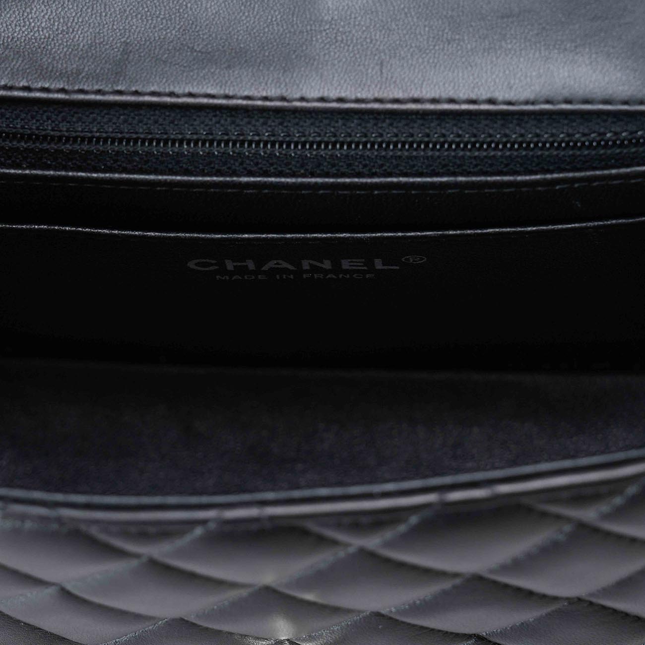 CHANEL(USED)샤넬 클래식 램스킨 쁘띠삭