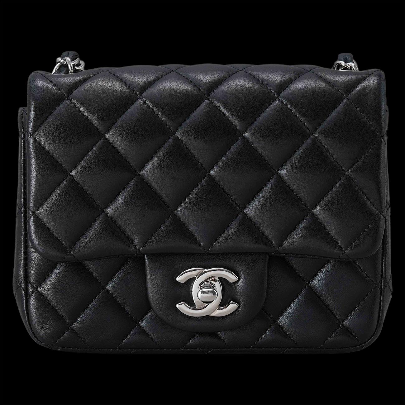 CHANEL(USED)샤넬 클래식 램스킨 쁘띠삭