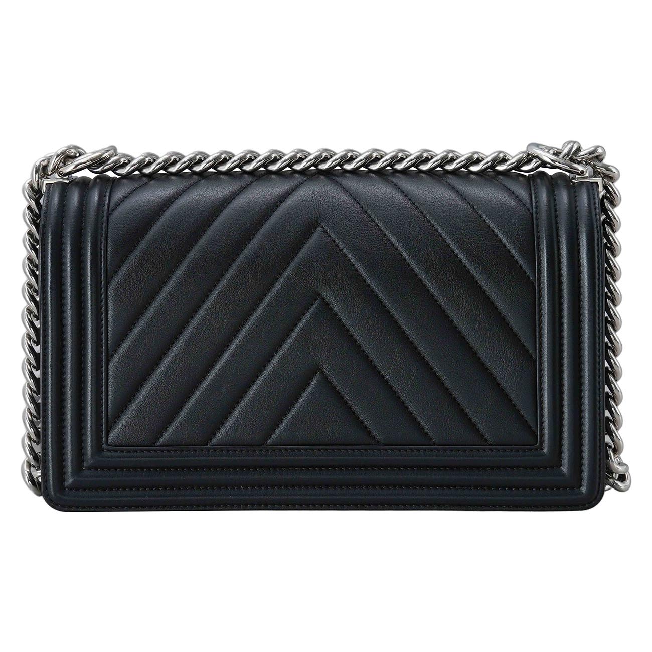 CHANEL(USED)샤넬 쉐브론 보이샤넬 미듐 플랩백