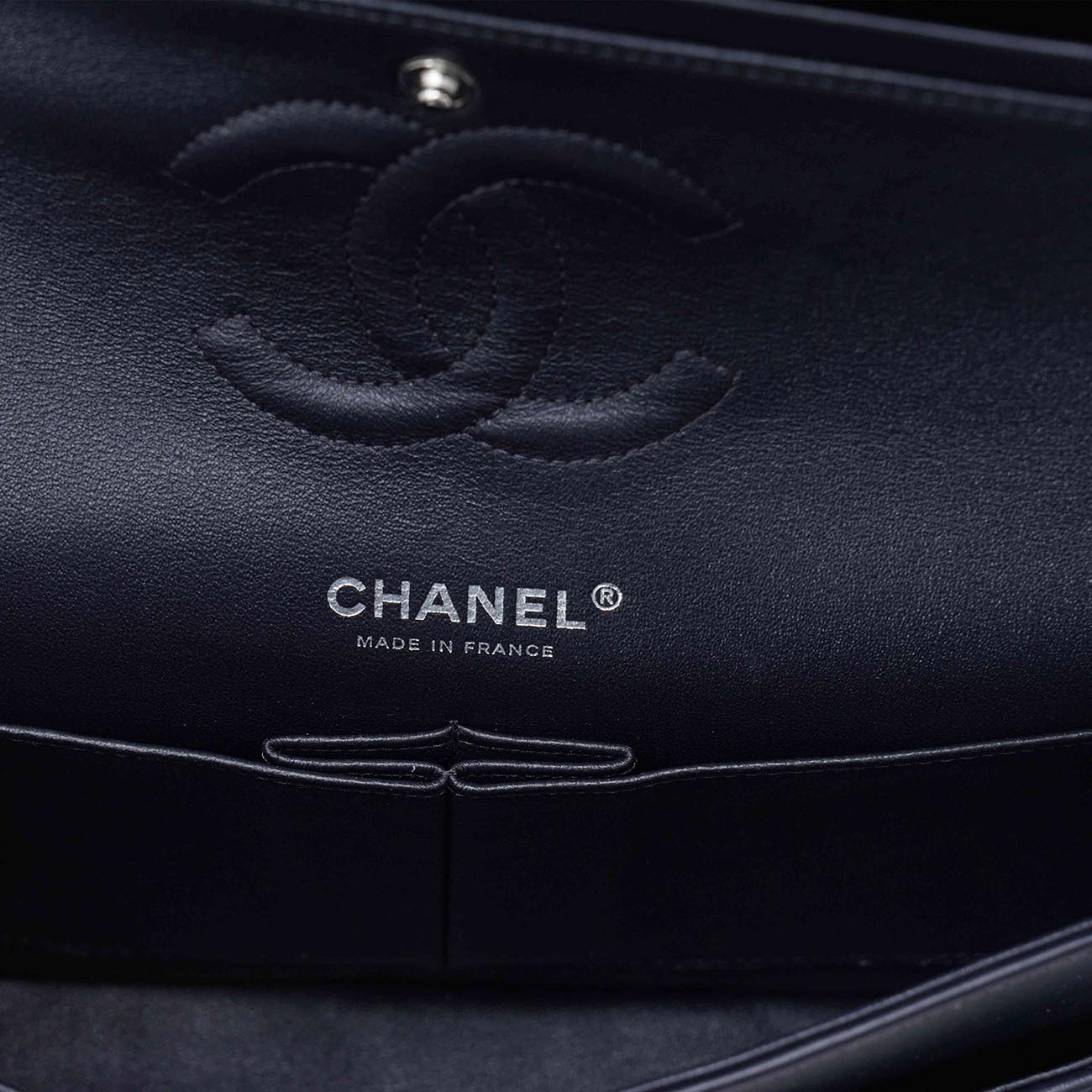 CHANEL(USED)샤넬 램스킨 클래식 미듐 플랩백