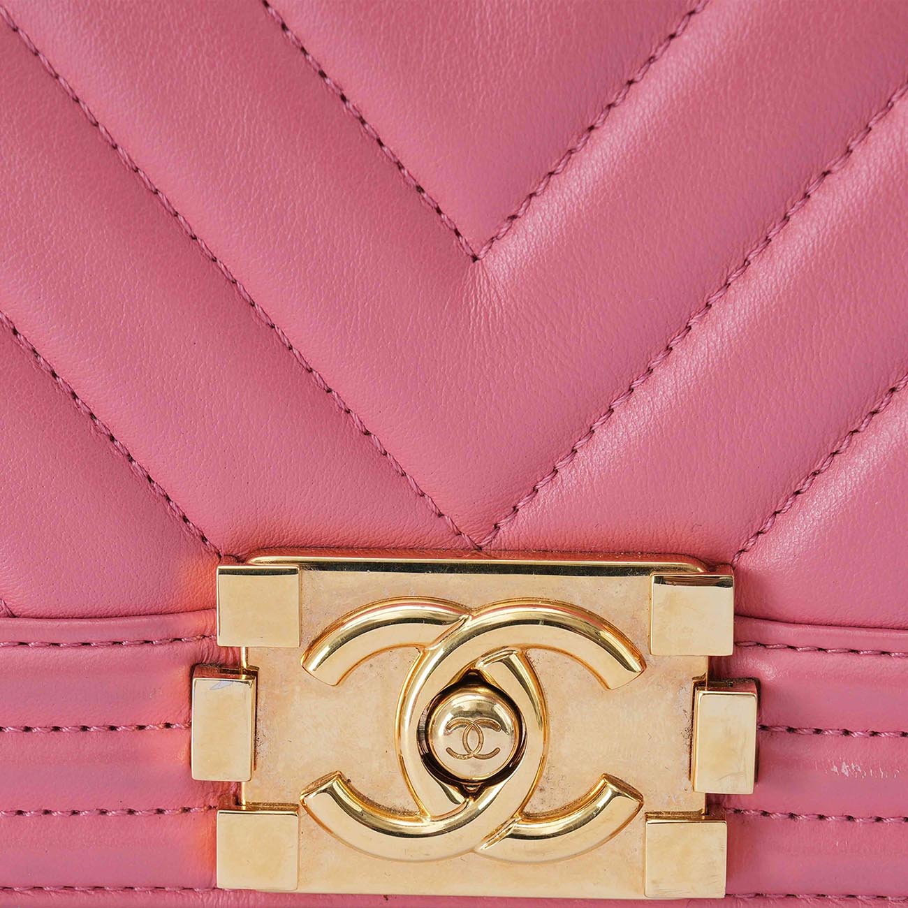 CHANEL(USED)샤넬 A67085 보이샤넬 스몰 플랩백