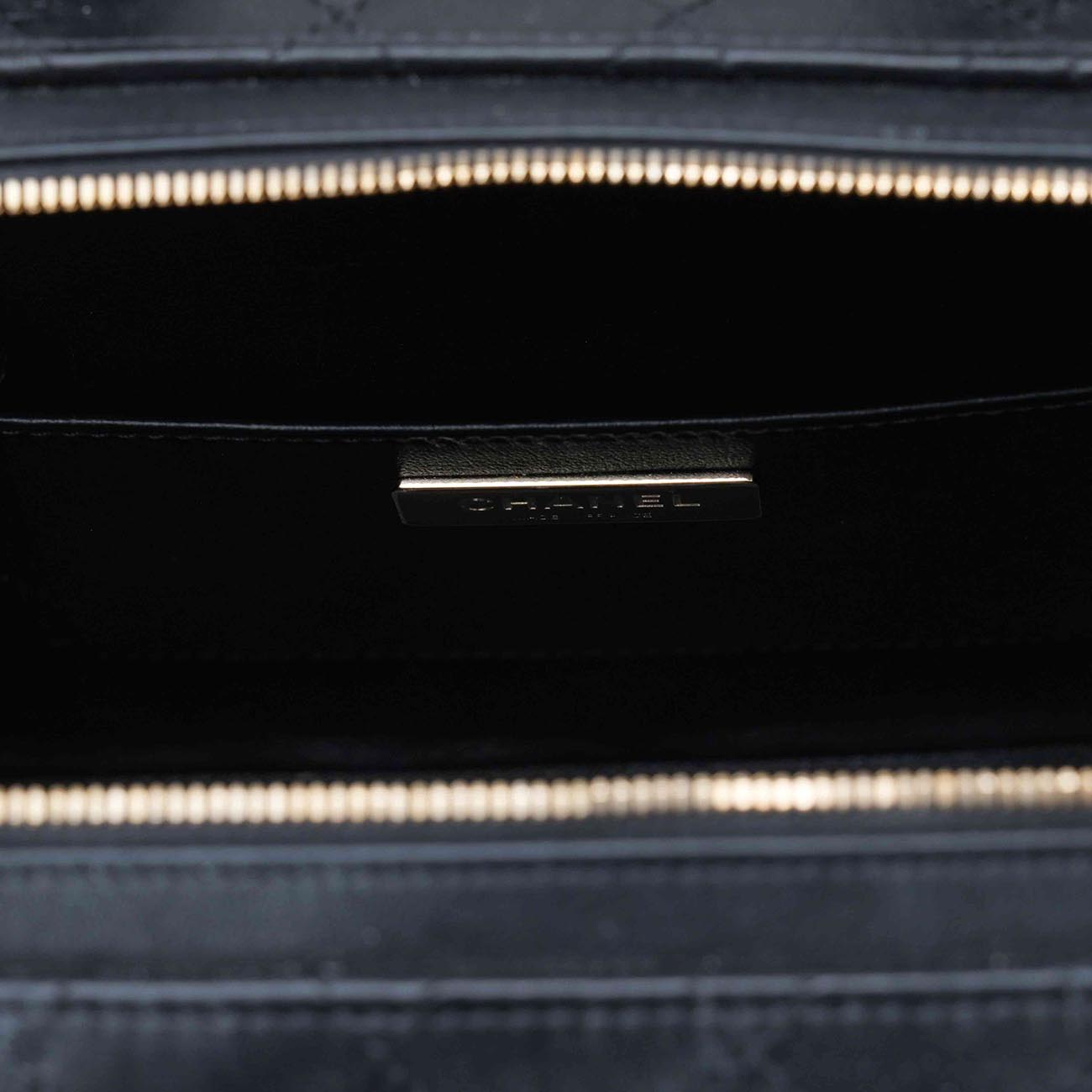 CHANEL(USED)샤넬 AS3345 시즌 베니티 코스메틱 케이스 탑핸들