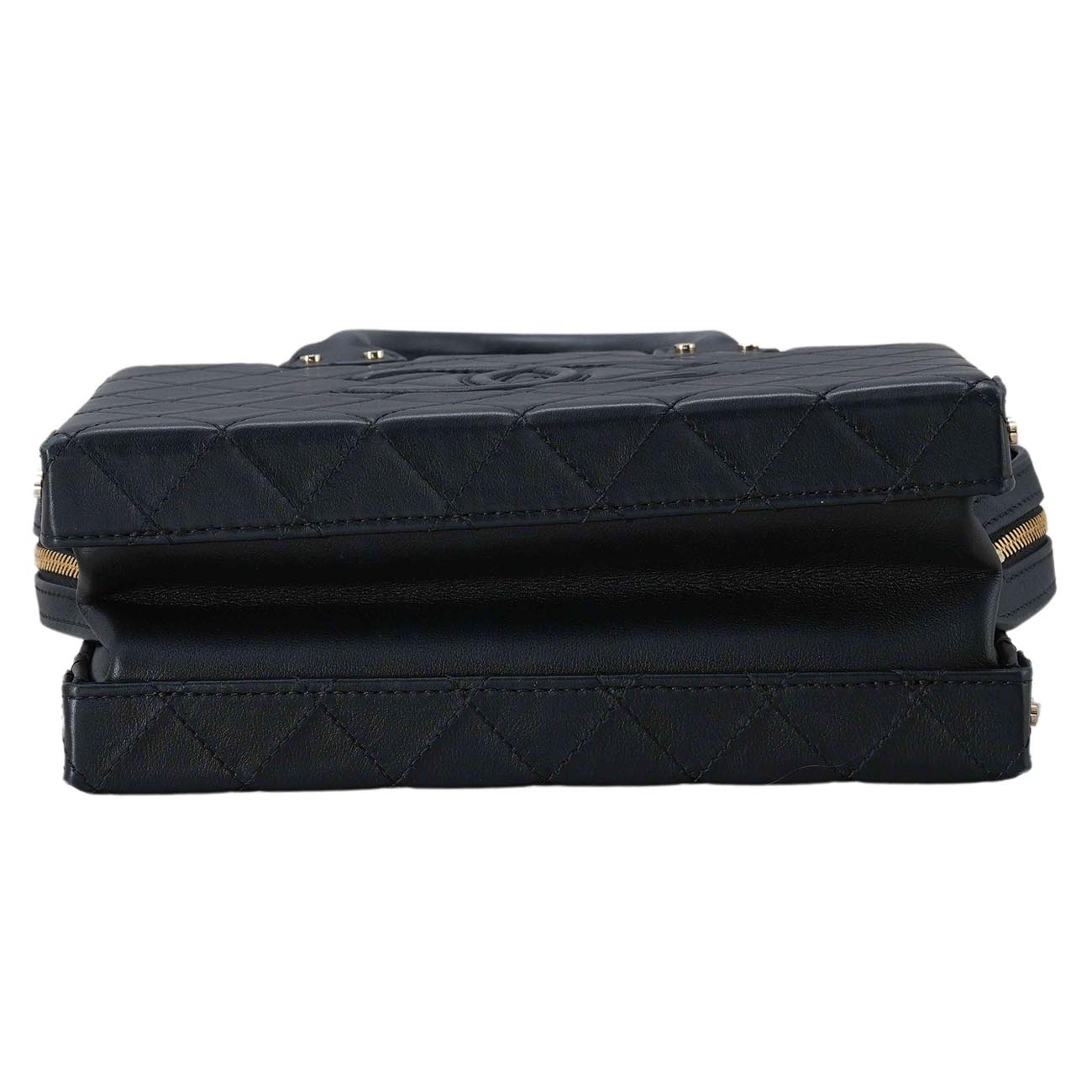 CHANEL(USED)샤넬 AS3345 시즌 베니티 코스메틱 케이스 탑핸들