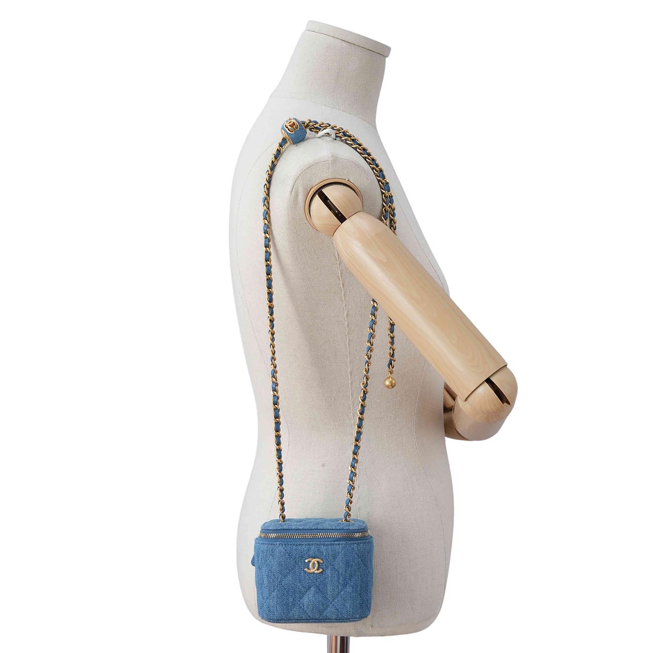 CHANEL(USED)샤넬 AP1447 정사각 데님 베니티 골든볼 체인백