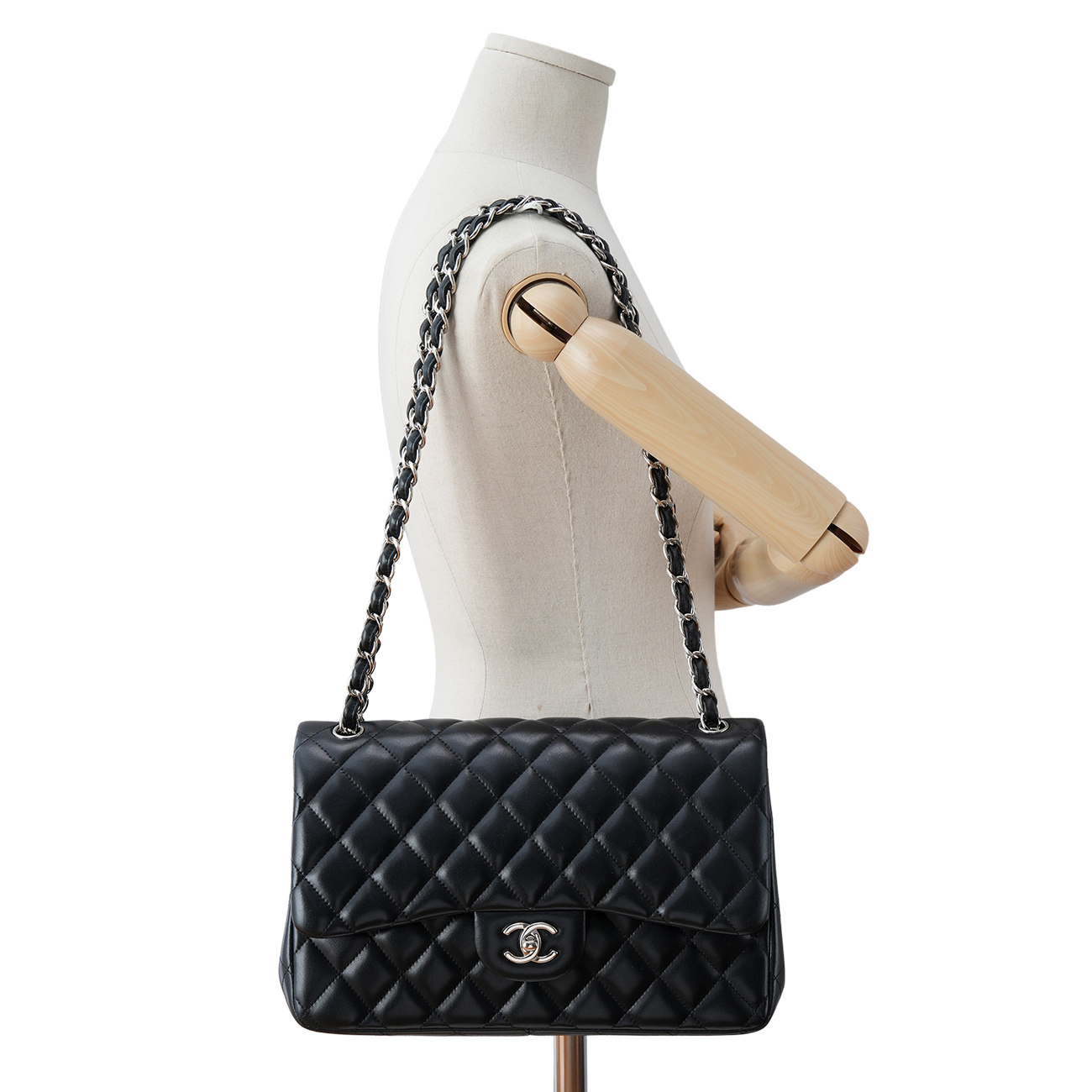 CHANEL(USED)샤넬 클래식 램스킨 라지 블랙 은장