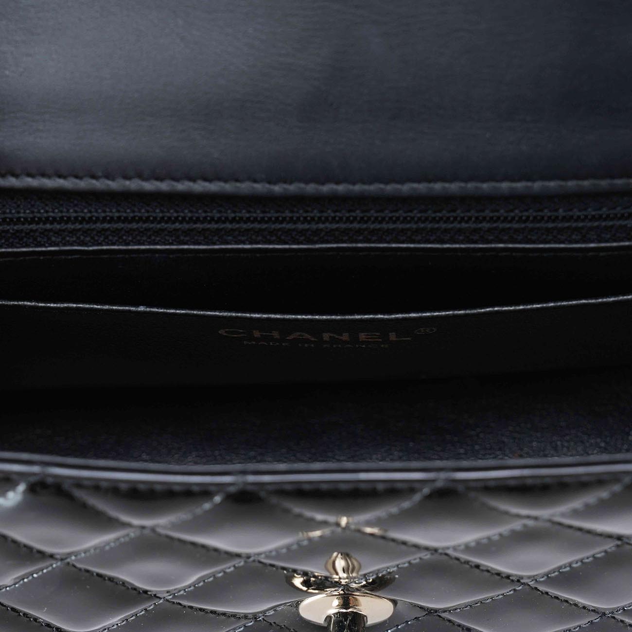 CHANEL(USED)샤넬 페이던트 클래식 뉴미니 플랩백