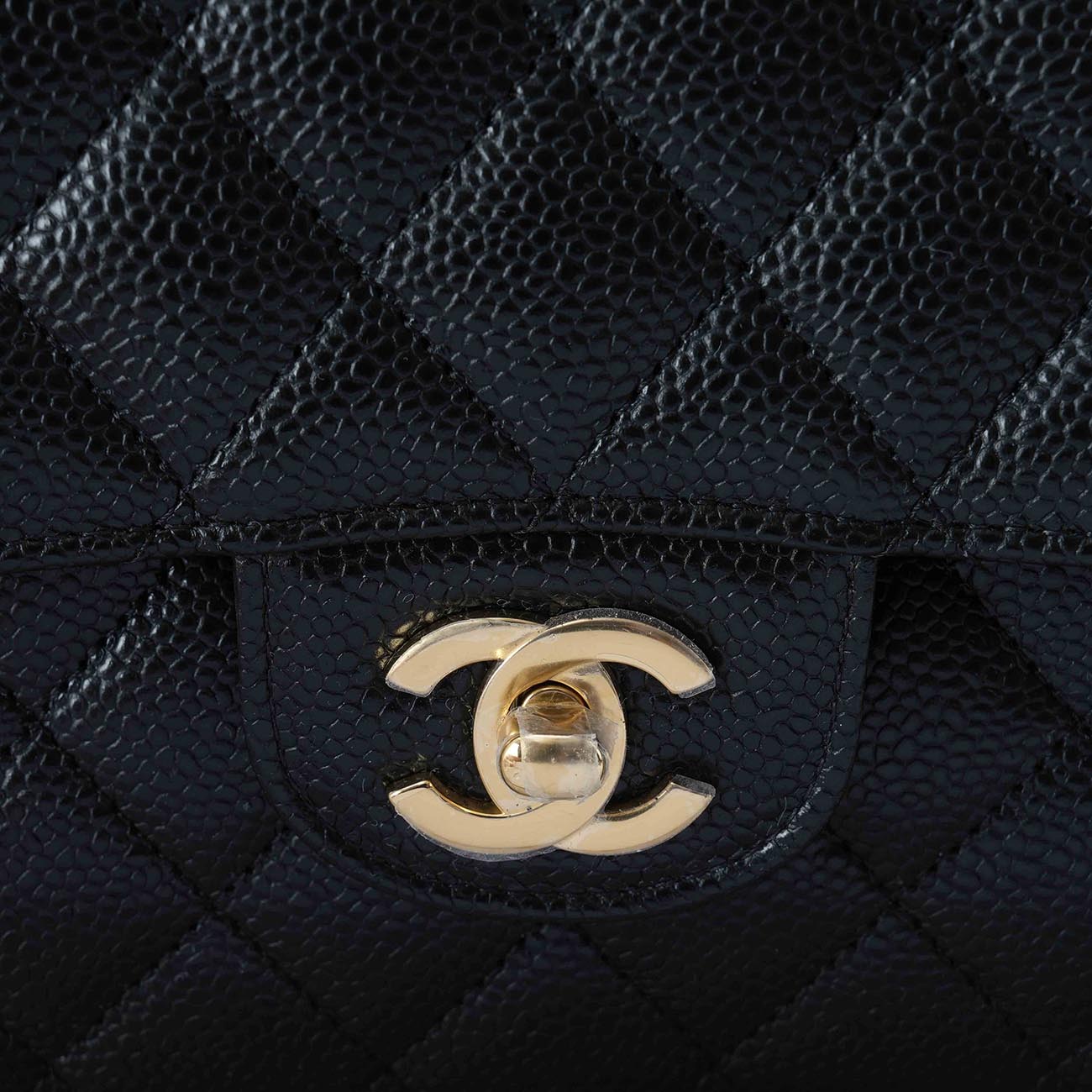 CHANEL(NEW)샤넬 클래식 캐비어 미듐 (새상품) NEW PRODUCT