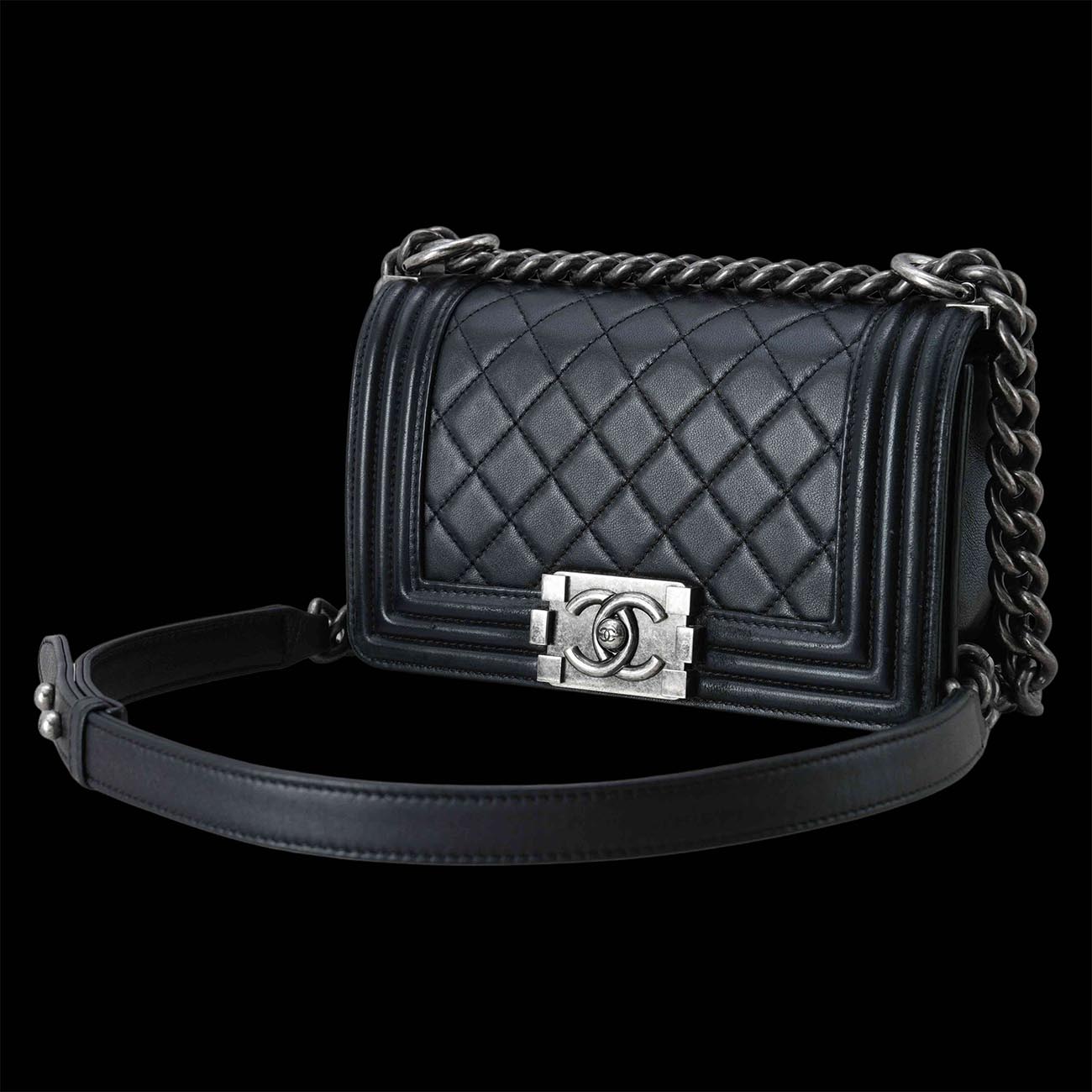 CHANEL(USED)샤넬 램스킨 보이샤넬 스몰 플랩백
