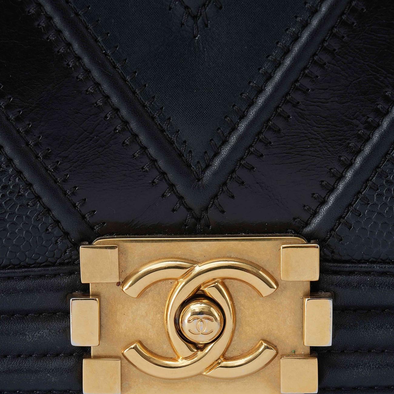 CHANEL(USED)샤넬 시즌 보이샤넬 미듐 플랩백