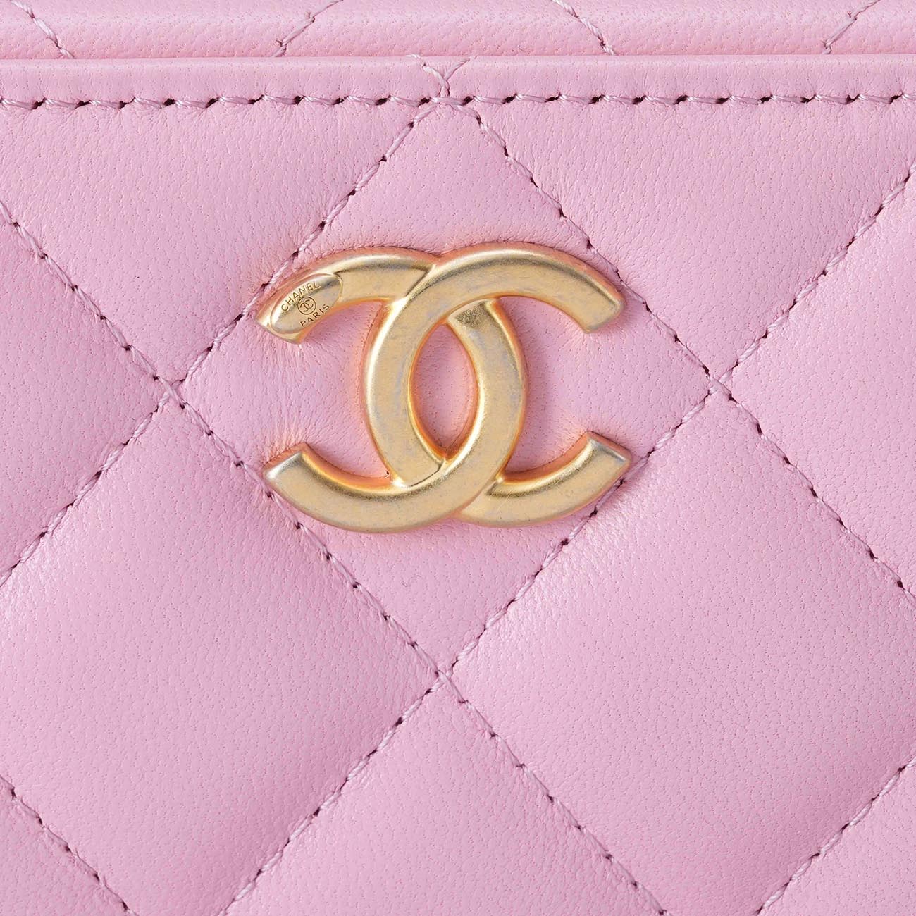 CHANEL(USED)샤넬 AP3011 램스킨 코스메틱 체인 크로스백