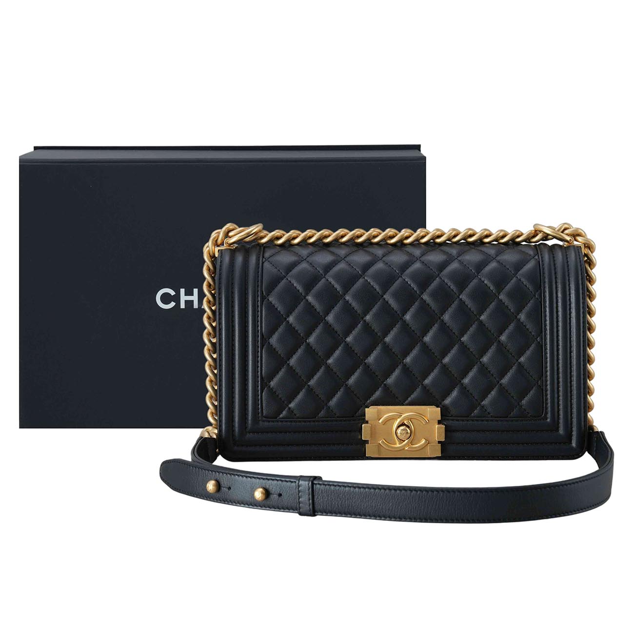 CHANEL(USED)샤넬 보이샤넬 램스킨 미듐