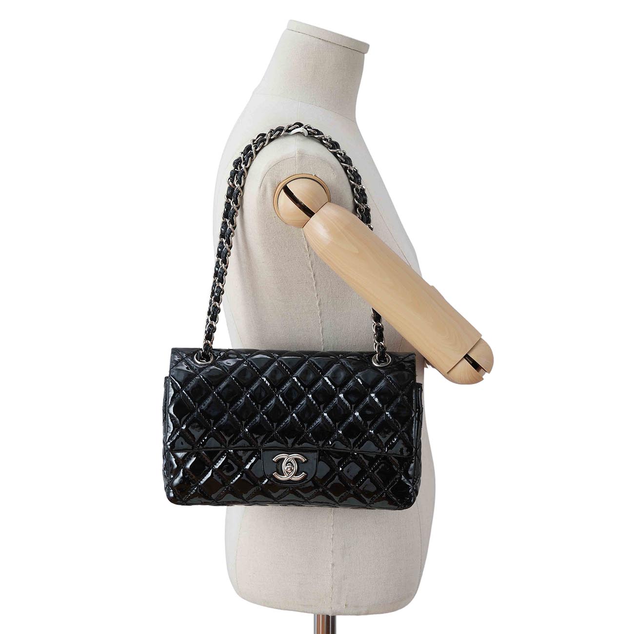 CHANEL(USED)샤넬 페이던트 클래식 미듐 플랩백