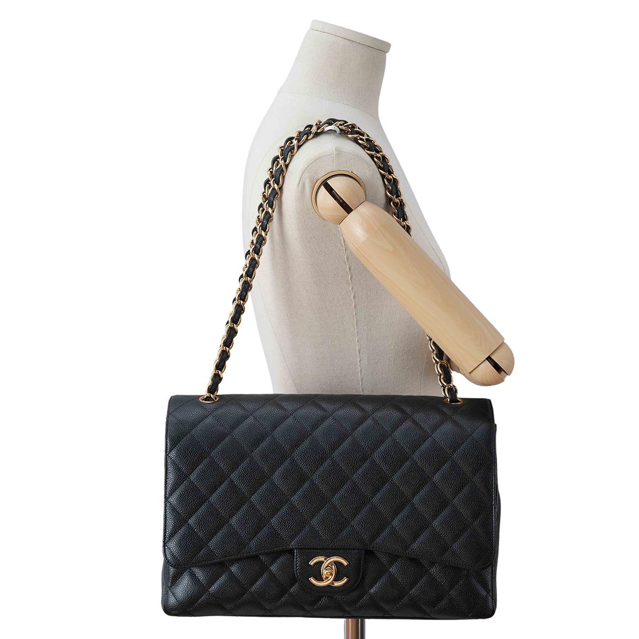 CHANEL(USED)샤넬 클래식 캐비어 맥시