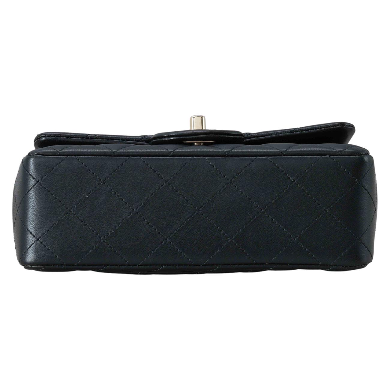 CHANEL(USED)샤넬 램스킨 클래식 뉴미니