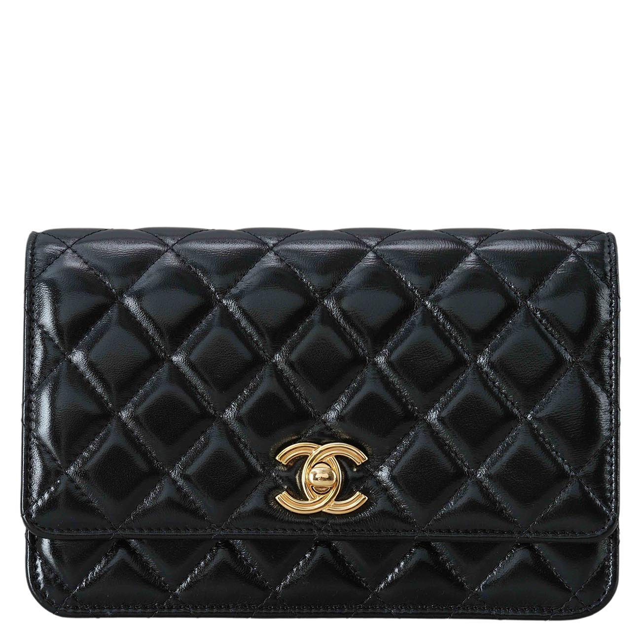 CHANEL(USED)샤넬 AP3310 시즌 샤이닝 램스킨 체인 WOC
