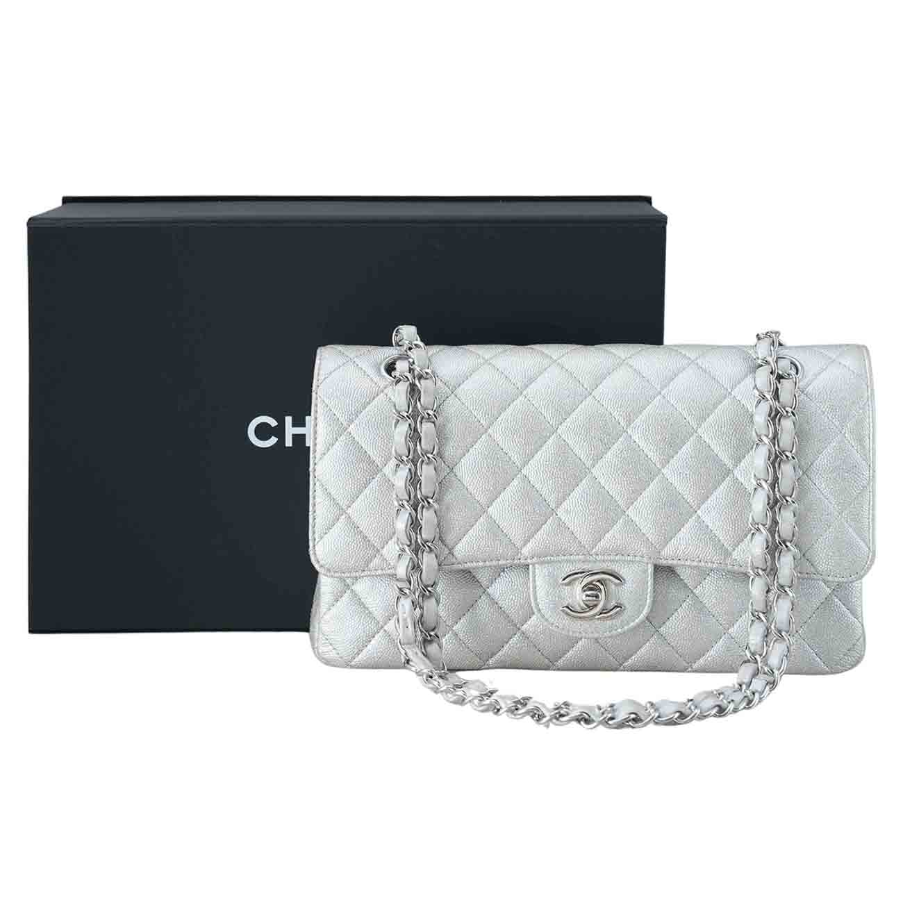 CHANEL(USED)샤넬 캐비어 클래식 미듐 플랩백