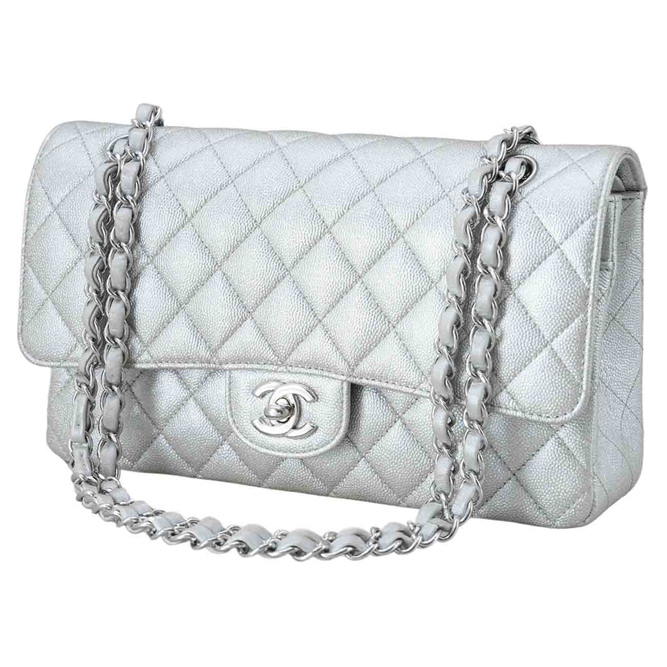 CHANEL(USED)샤넬 캐비어 클래식 미듐 플랩백