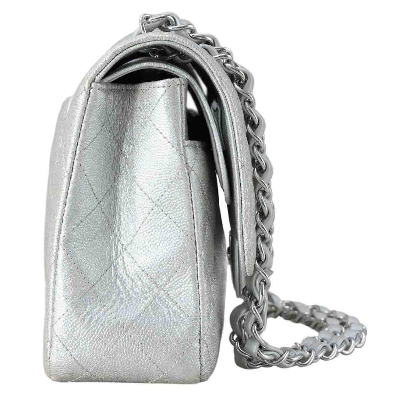 CHANEL(USED)샤넬 캐비어 클래식 미듐 플랩백