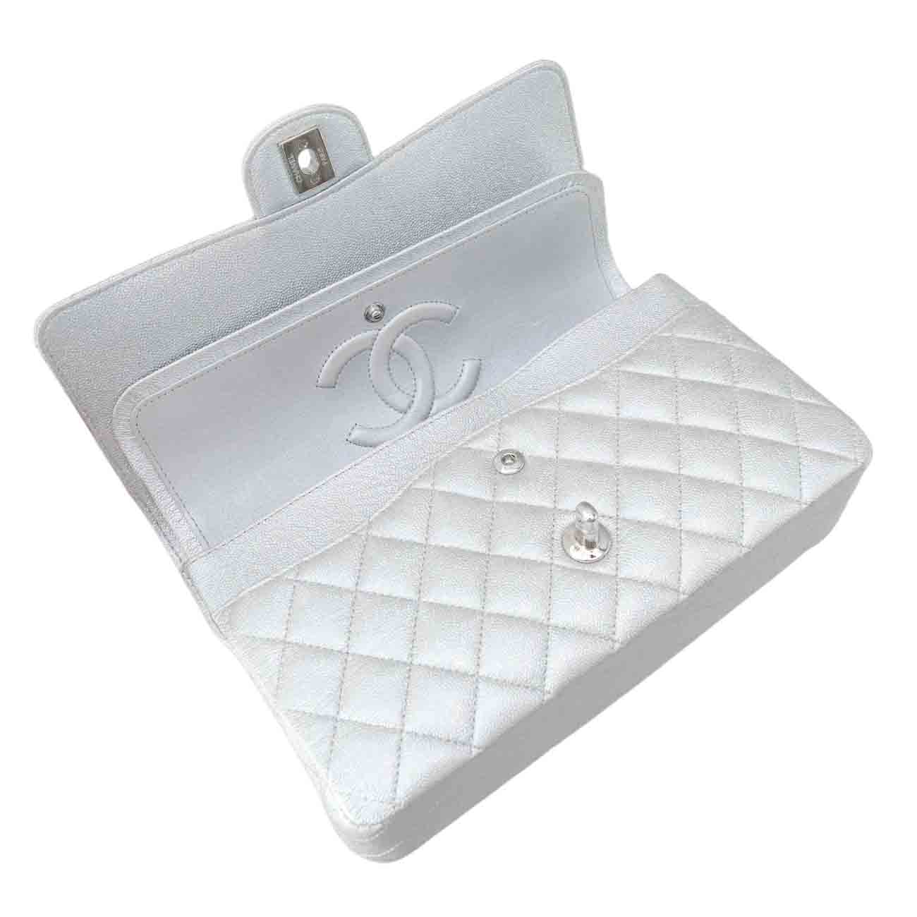 CHANEL(USED)샤넬 캐비어 클래식 미듐 플랩백