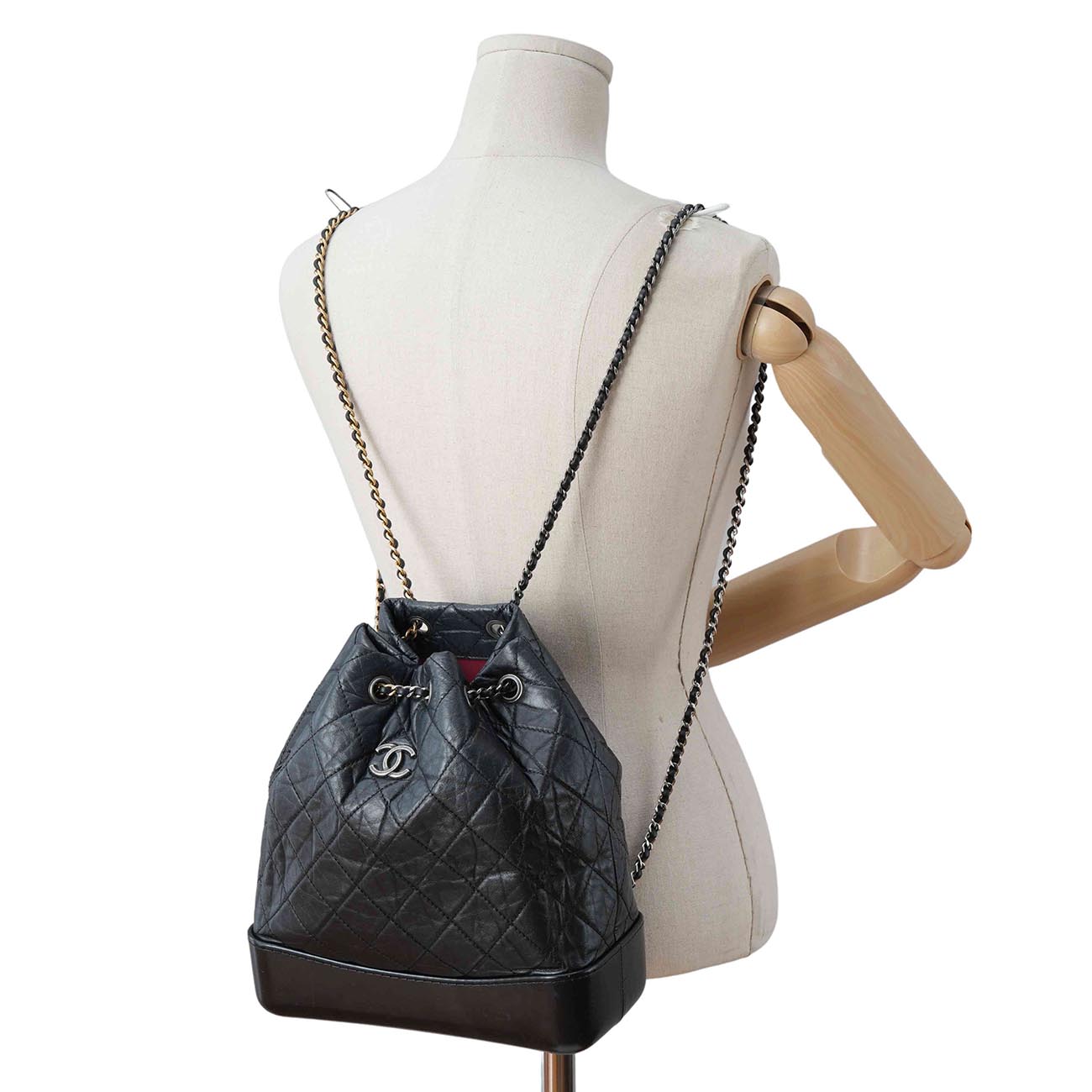 CHANEL(USED)샤넬 가브리엘 백팩 미듐