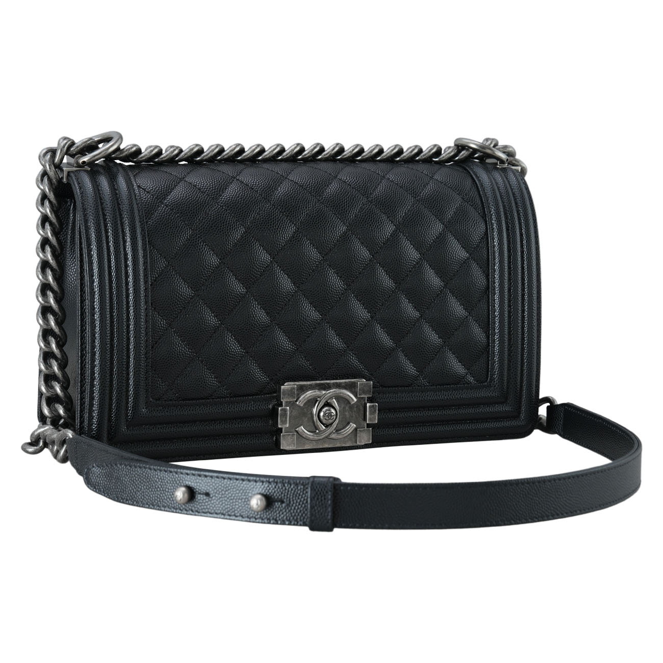 CHANEL(USED)샤넬 A67086 캐비어 보이샤넬 미듐 플랩백