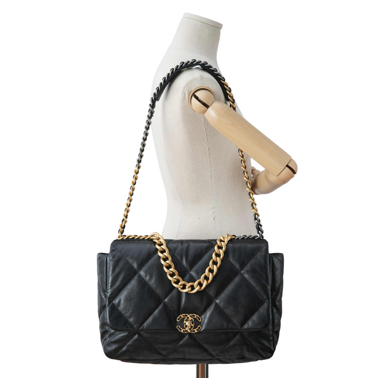CHANEL(USED)샤넬 AS1162 19백 맥시
