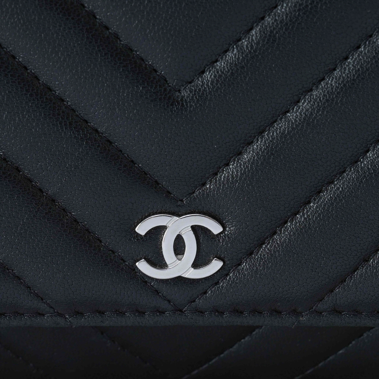 CHANEL(USED)샤넬 램스킨 쉐브론 WOC