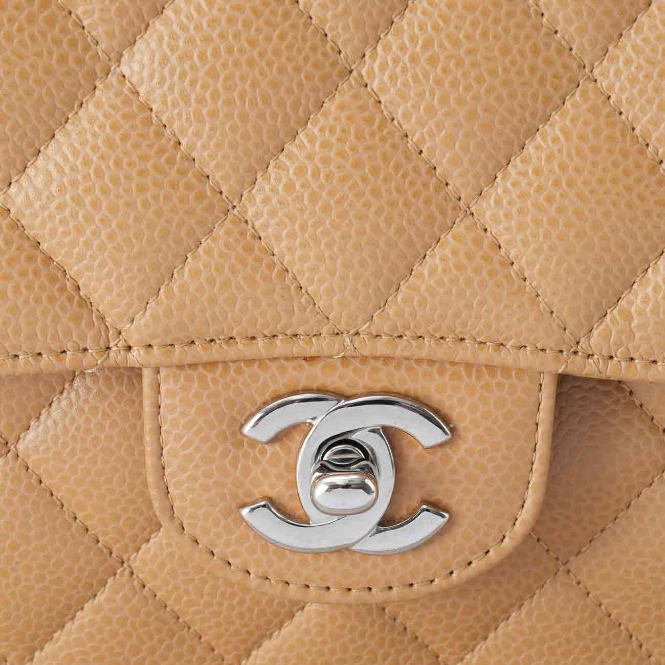 CHANEL(USED)샤넬 캐비어 클래식 미듐 플랩백