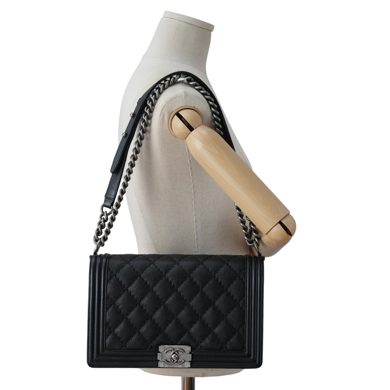 CHANEL(USED)샤넬 시즌 보이샤넬 라지 체인 플랩백