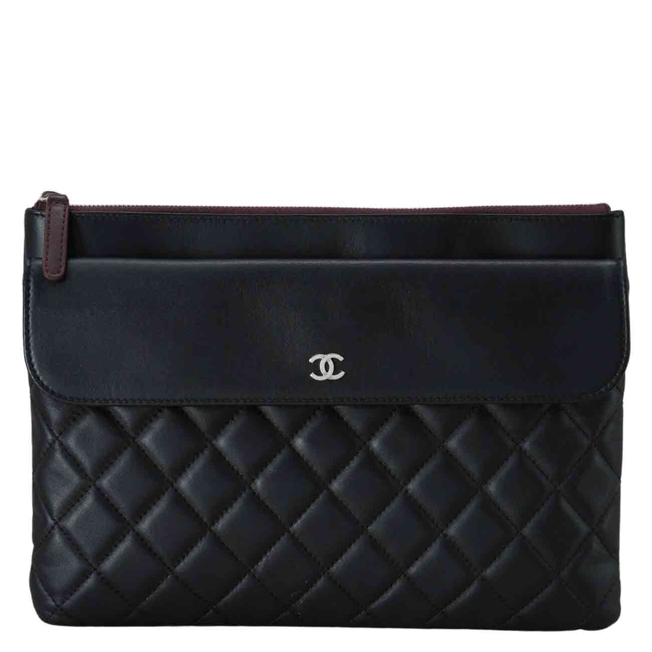CHANEL(USED)샤넬 A82682 램스킨 플랩 클러치 블랙