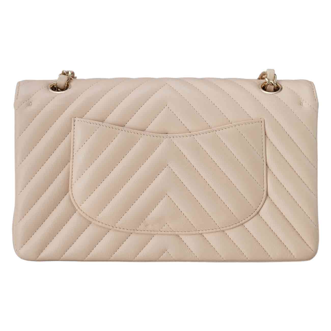 CHANEL(USED)샤넬 캐비어 클래식 쉐브론 미듐 플랩백