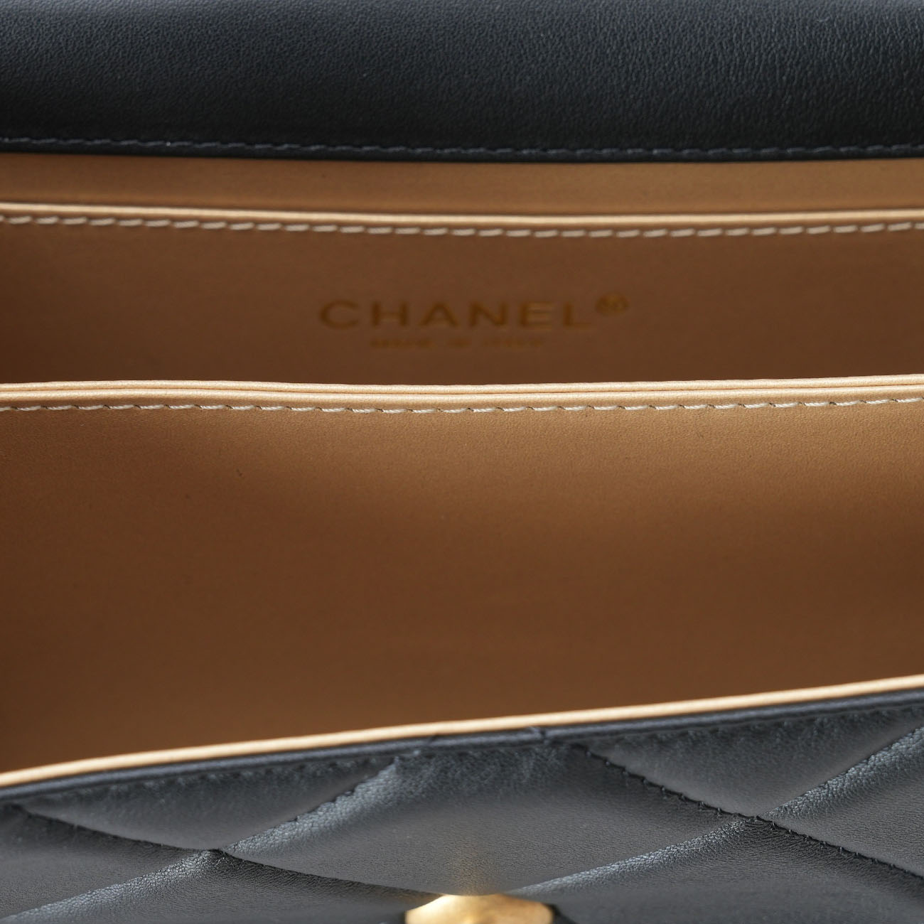 CHANEL(USED)샤넬 AS3391 시즌 미니 플랩백