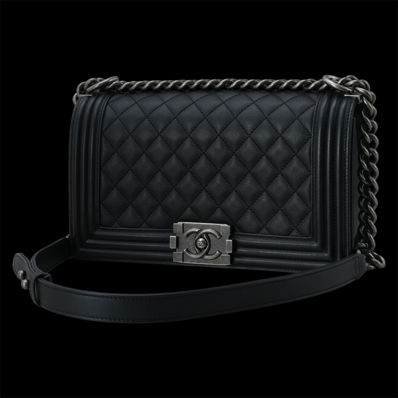 CHANEL(USED)샤넬 보이샤넬 미듐 체인 플랩백